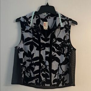 O'2nd Black and White Striped Top